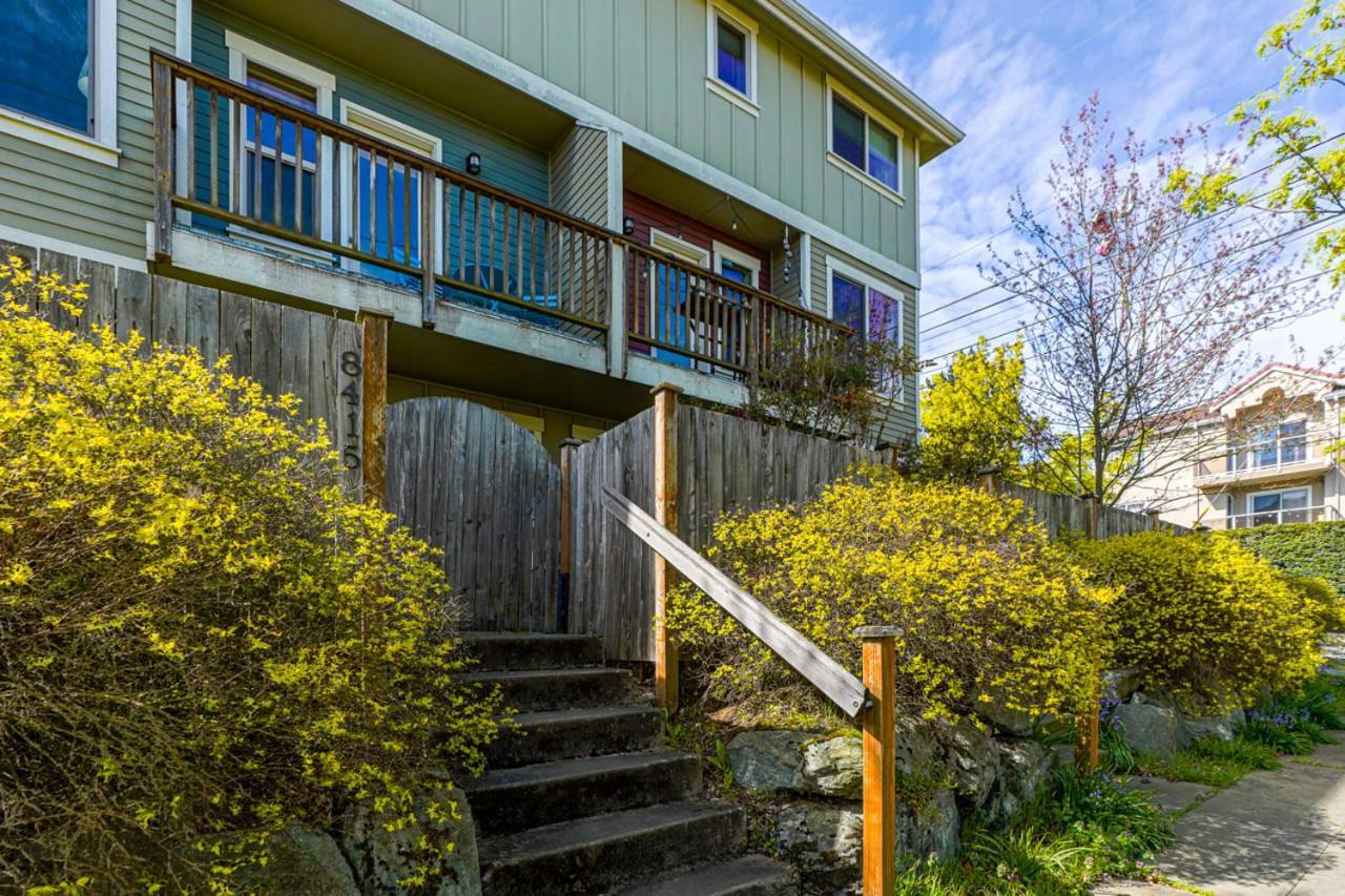 Stylish North Seattle Townhouse- Dual Master Suites المظهر الخارجي الصورة